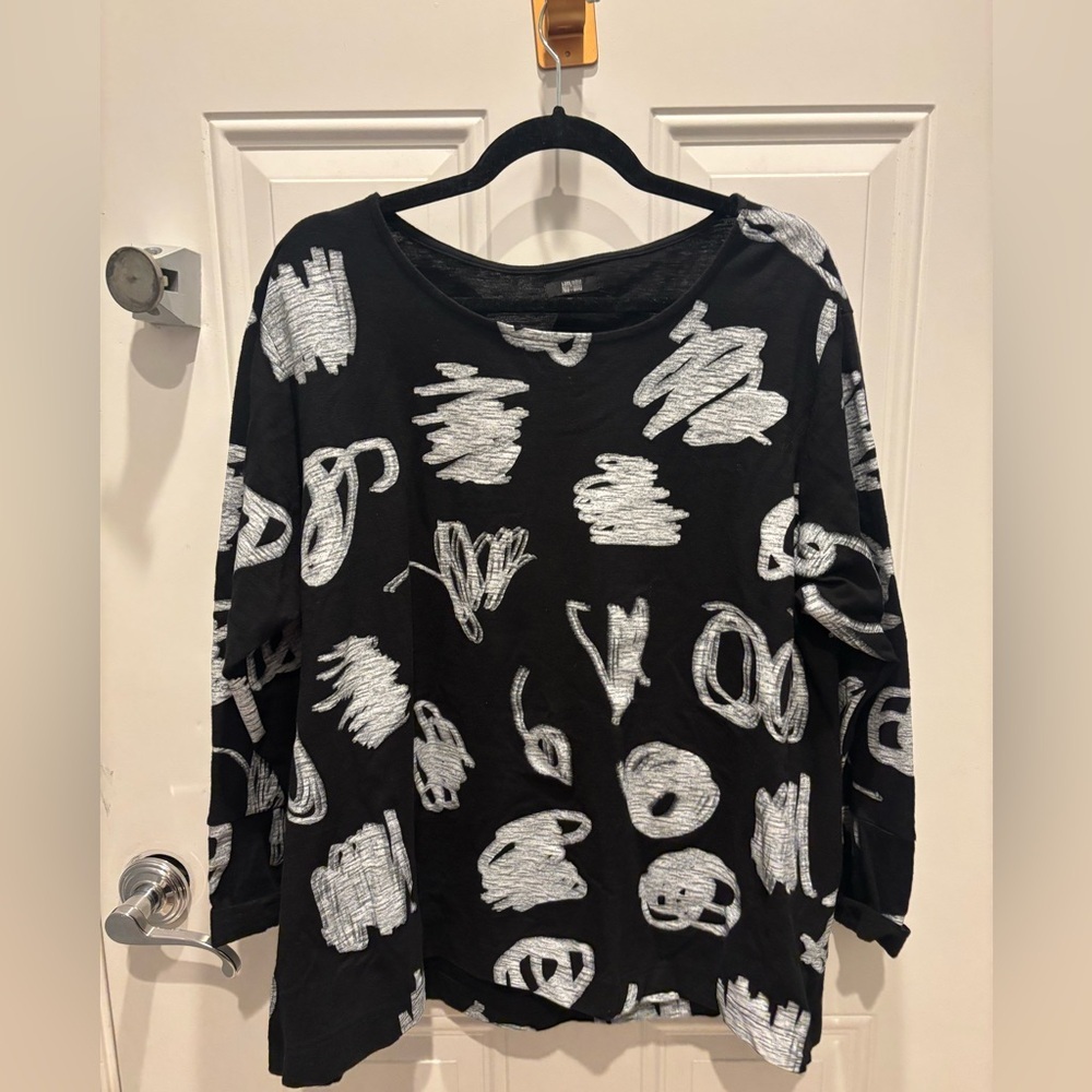 Moyuru Top Medium Japan Black and white Patterned Top